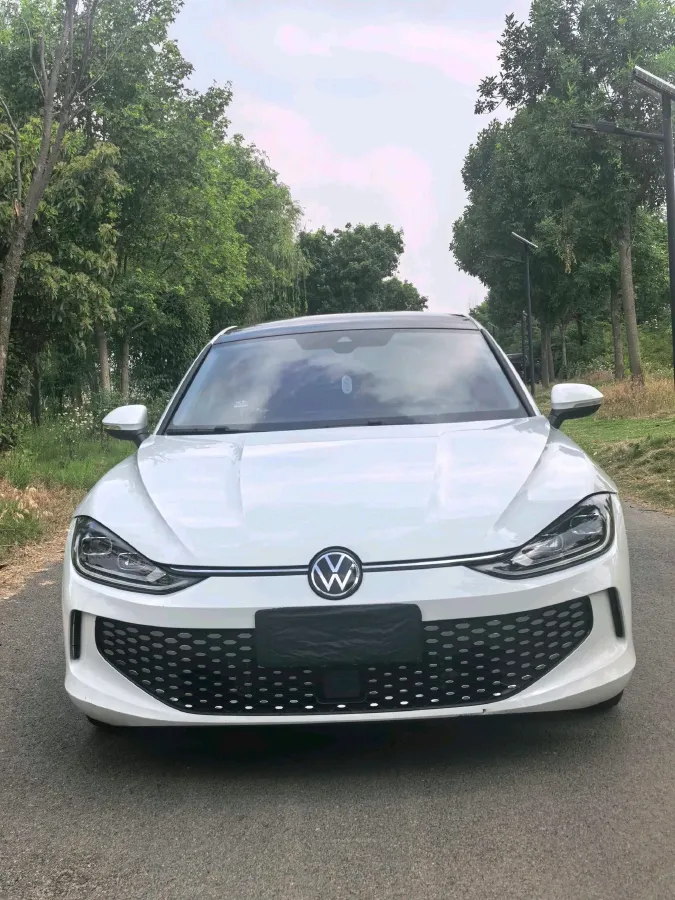 2024 Volkswagen Lamando 1.4T 150HP L4 7DCT,autocango,china used car exporter,china ev exporter,chinese used car exporter,chinese used ev exporter