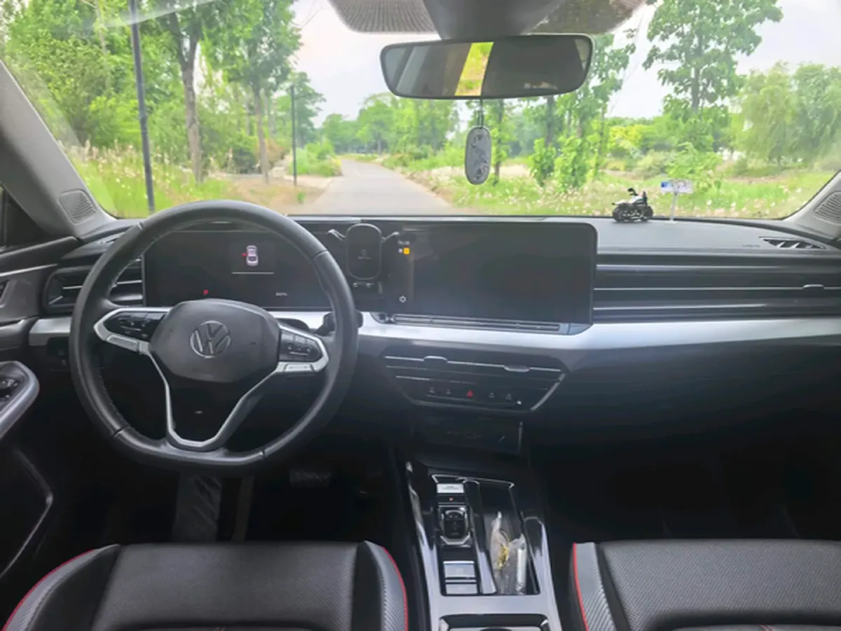 2024 Volkswagen Lamando 1.4T 150HP L4 7DCT,autocango,china used car exporter,china ev exporter,chinese used car exporter,chinese used ev exporter