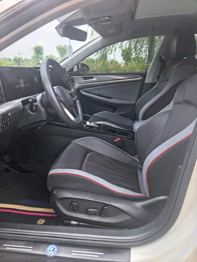 2024 Volkswagen Lamando 1.4T 150HP L4 7DCT,autocango,china used car exporter,china ev exporter,chinese used car exporter,chinese used ev exporter