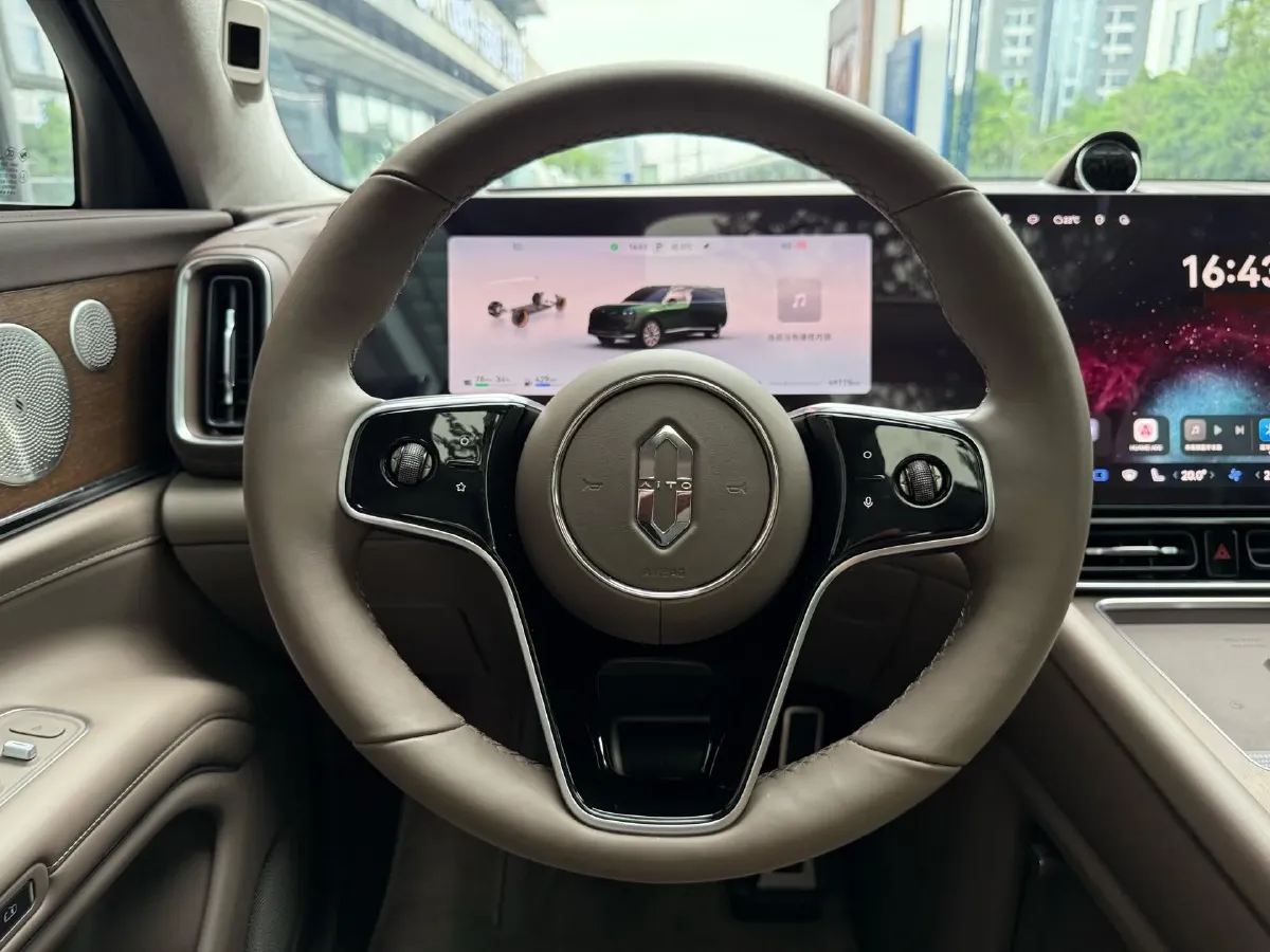2024 AITO AITO M9 1.5T 152HP L4 REEV 42KWH,autocango,china used car exporter,china ev exporter,chinese used car exporter,chinese used ev exporter