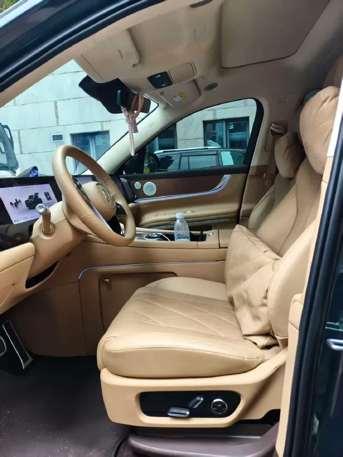 2024 AITO AITO M9 1.5T 152HP L4 REEV 42KWH,autocango,china used car exporter,china ev exporter,chinese used car exporter,chinese used ev exporter