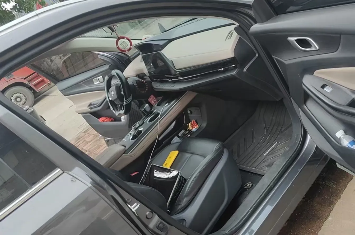 2022 ChangAn CS55 Plus 1.5T 180HP L4 7DCT,autocango,china used car exporter,china ev exporter,chinese used car exporter,chinese used ev exporter