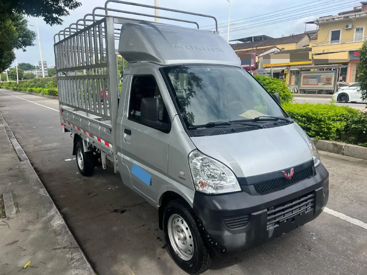 2023 WuLing RongGuang Mini Truck 1.5L 102HP L4 5MT,autocango,china used car exporter,china ev exporter,chinese used car exporter,chinese used ev exporter
