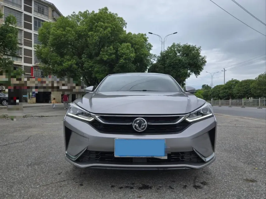 2020 DongFeng Aeolus YiXuan 1.5T 150HP L4 6DCT,autocango,china used car exporter,china ev exporter,chinese used car exporter,chinese used ev exporter