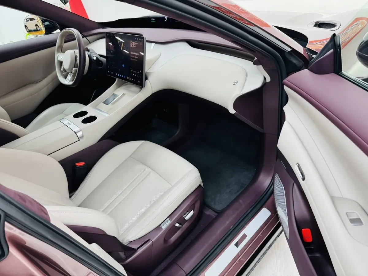 2025 MI YU7 BEV 101.7KWH,autocango,china used car exporter,china ev exporter,chinese used car exporter,chinese used ev exporter