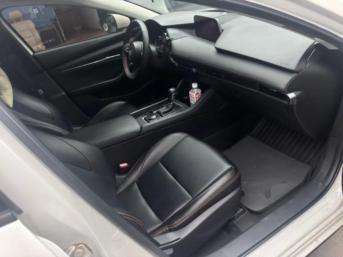 2022 Mazda 3 Axela 2.0L 158HP L4 6AT,autocango,china used car exporter,china ev exporter,chinese used car exporter,chinese used ev exporter