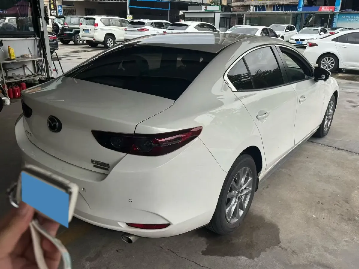 2022 Mazda 3 Axela 2.0L 158HP L4 6AT,autocango,china used car exporter,china ev exporter,chinese used car exporter,chinese used ev exporter
