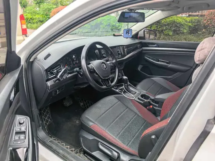 2019 MAXUS T70 2.0T 163HP L4 6AT,autocango,china used car exporter,china ev exporter,chinese used car exporter,chinese used ev exporter