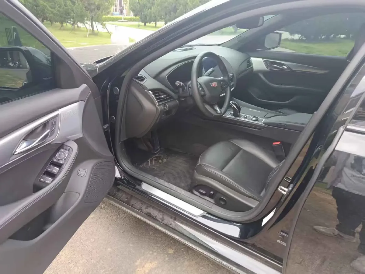 2023 Cadillac CT5 2.0T 237HP L4 10AT,autocango,china used car exporter,china ev exporter,chinese used car exporter,chinese used ev exporter