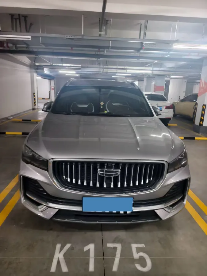 2021 Geely Monjaro 2.0T 218HP L4 7DCT,autocango,china used car exporter,china ev exporter,chinese used car exporter,chinese used ev exporter