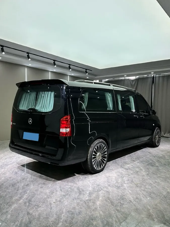 2021 Mercedes-Benz Vito 2.0T 211HP L4 9AT,autocango,china used car exporter,china ev exporter,chinese used car exporter,chinese used ev exporter