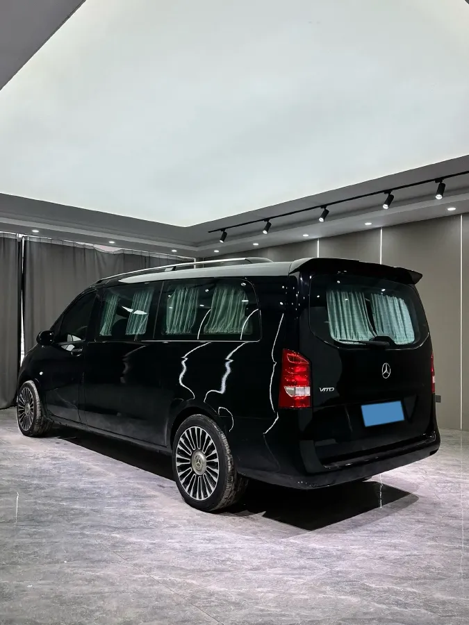 2021 Mercedes-Benz Vito 2.0T 211HP L4 9AT,autocango,china used car exporter,china ev exporter,chinese used car exporter,chinese used ev exporter