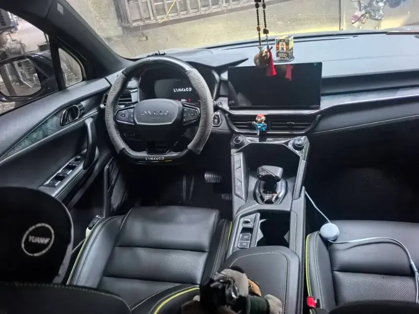 2023 LYNK&CO 06 1.5T 181HP L4 7DCT,autocango,china used car exporter,china ev exporter,chinese used car exporter,chinese used ev exporter