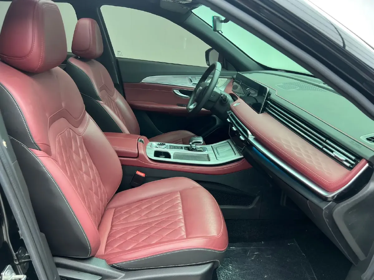 2023 Jetour X70 Plus 1.5T 156HP L4 6MT,autocango,china used car exporter,china ev exporter,chinese used car exporter,chinese used ev exporter