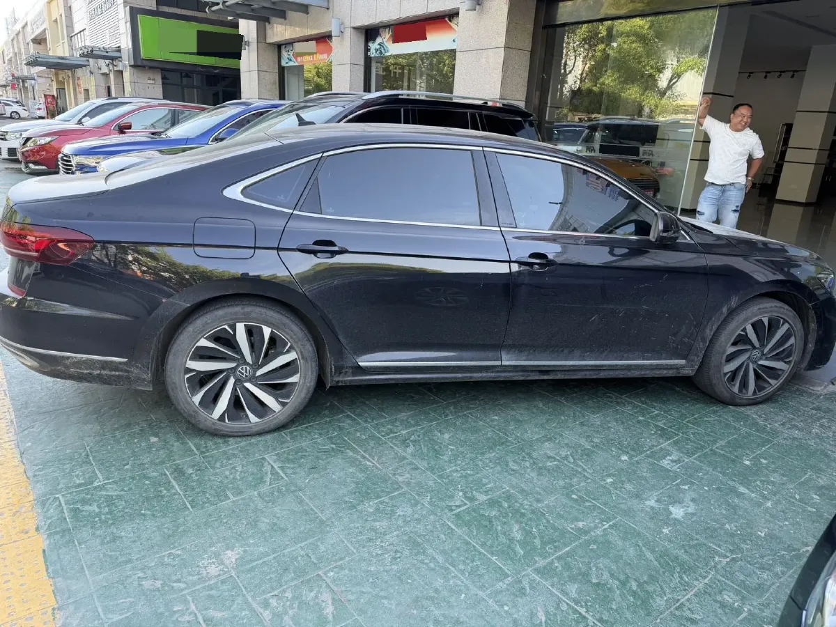 2023 Volkswagen Passat 2.0T 186HP L4 7DCT,autocango,china used car exporter,china ev exporter,chinese used car exporter,chinese used ev exporter