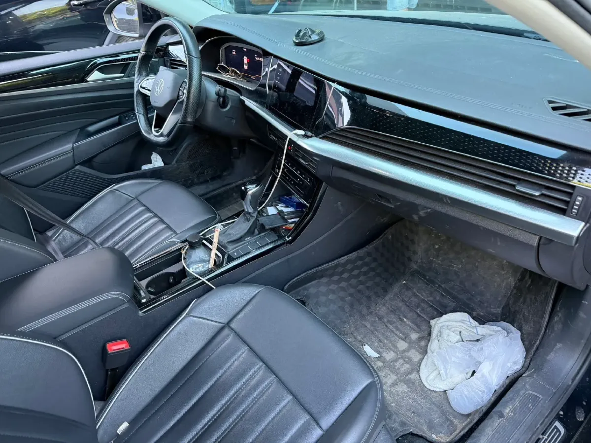 2023 Volkswagen Passat 2.0T 186HP L4 7DCT,autocango,china used car exporter,china ev exporter,chinese used car exporter,chinese used ev exporter