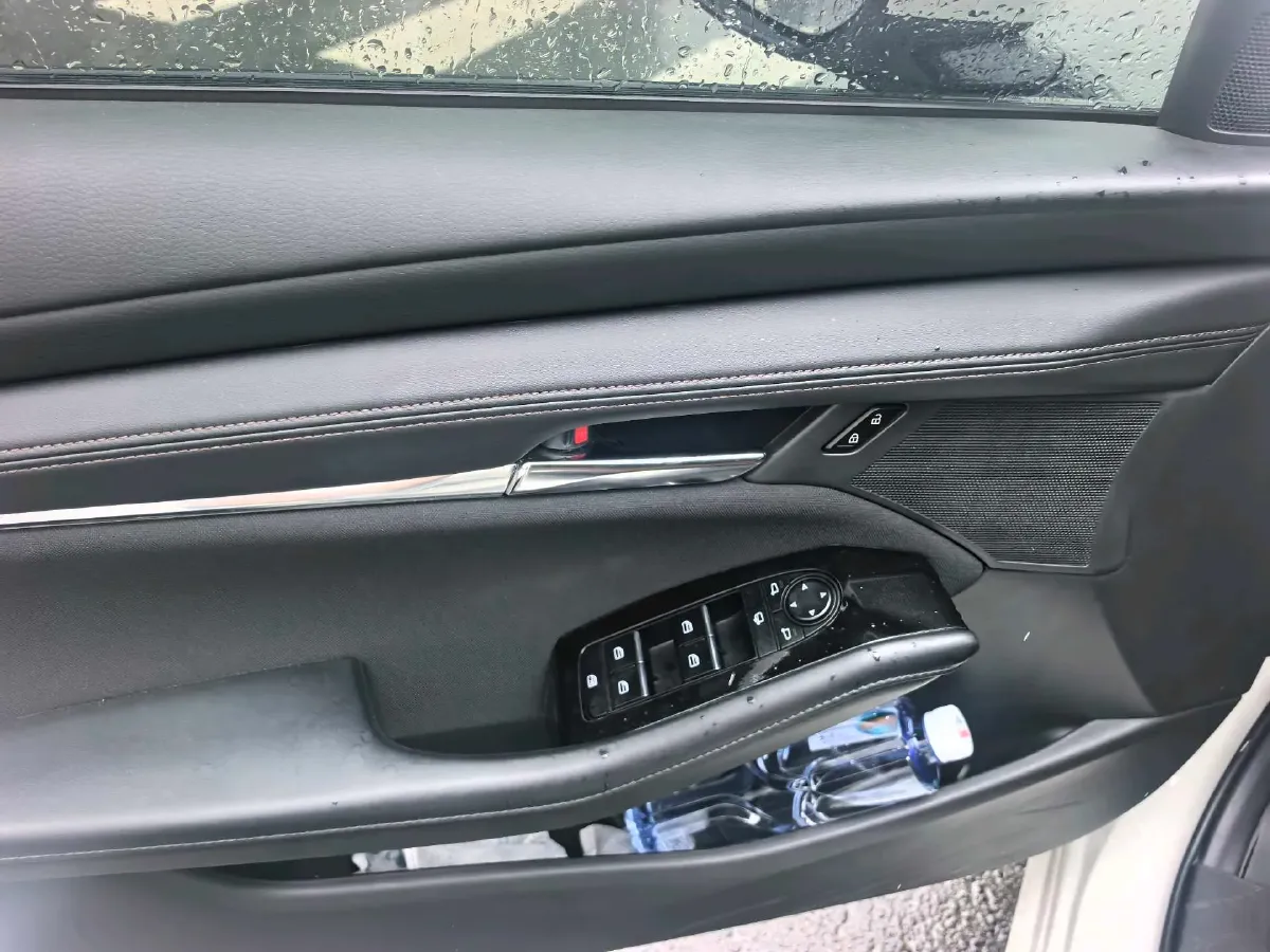 2021 Mazda 3 Axela 2.0L 158HP L4 6AT,autocango,china used car exporter,china ev exporter,chinese used car exporter,chinese used ev exporter
