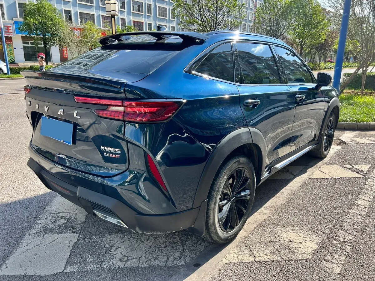 2022 Haval H6S 2.0T 211HP L4 7DCT,autocango,china used car exporter,china ev exporter,chinese used car exporter,chinese used ev exporter