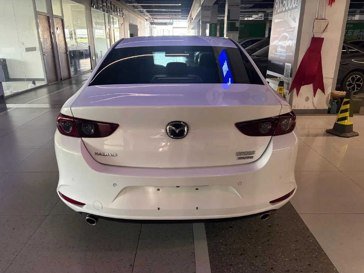 2020 Mazda 3 Axela 1.5L 117HP L4 6MT,autocango,china used car exporter,china ev exporter,chinese used car exporter,chinese used ev exporter