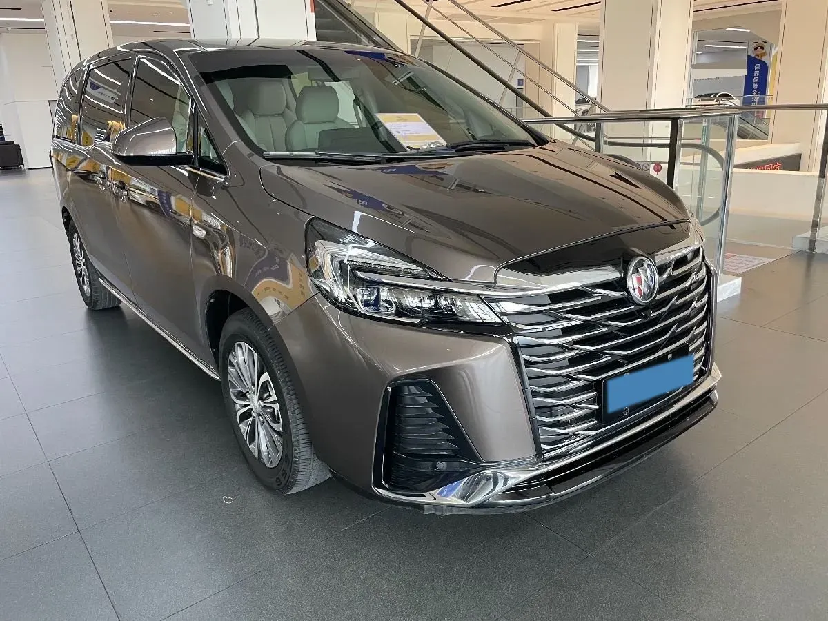 2023 Buick GL8 2.0T 237HP L4 9AT,autocango,china used car exporter,china ev exporter,chinese used car exporter,chinese used ev exporter