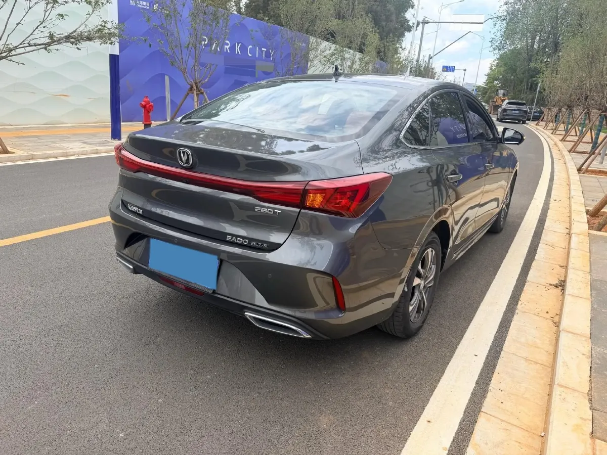 2022 ChangAn Eado 1.4T 160HP L4 7DCT,autocango,china used car exporter,china ev exporter,chinese used car exporter,chinese used ev exporter