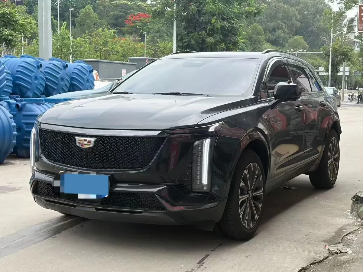 2025 Cadillac XT5 2.0T 237HP L4 9AT,autocango,china used car exporter,china ev exporter,chinese used car exporter,chinese used ev exporter