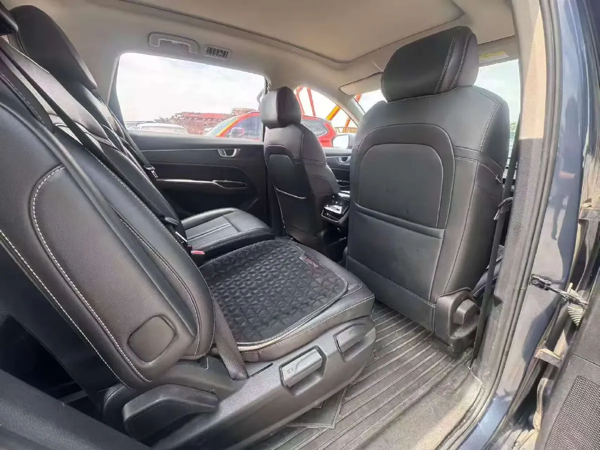 2022 WuLing KaiJie 1.5T 177HP L4 CVT,autocango,china used car exporter,china ev exporter,chinese used car exporter,chinese used ev exporter