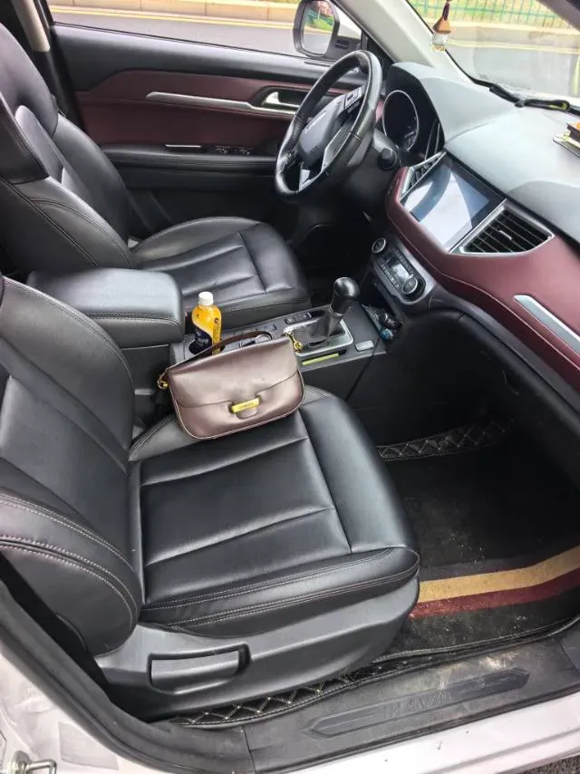 2019 Haval H6 Coupe 1.5T 169HP L4 7DCT,autocango,china used car exporter,china ev exporter,chinese used car exporter,chinese used ev exporter