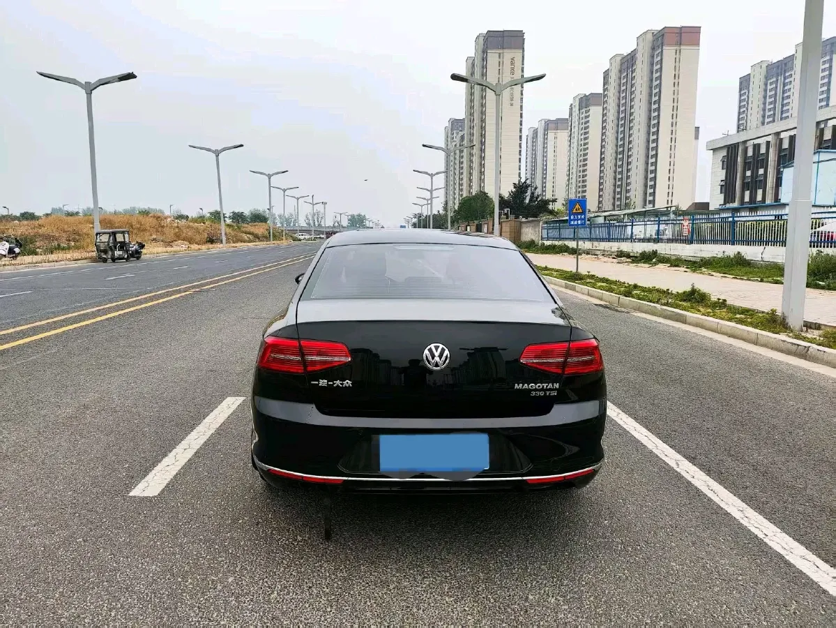 2018 Volkswagen Magotan 1.8T 180HP L4 7DCT,autocango,china used car exporter,china ev exporter,chinese used car exporter,chinese used ev exporter