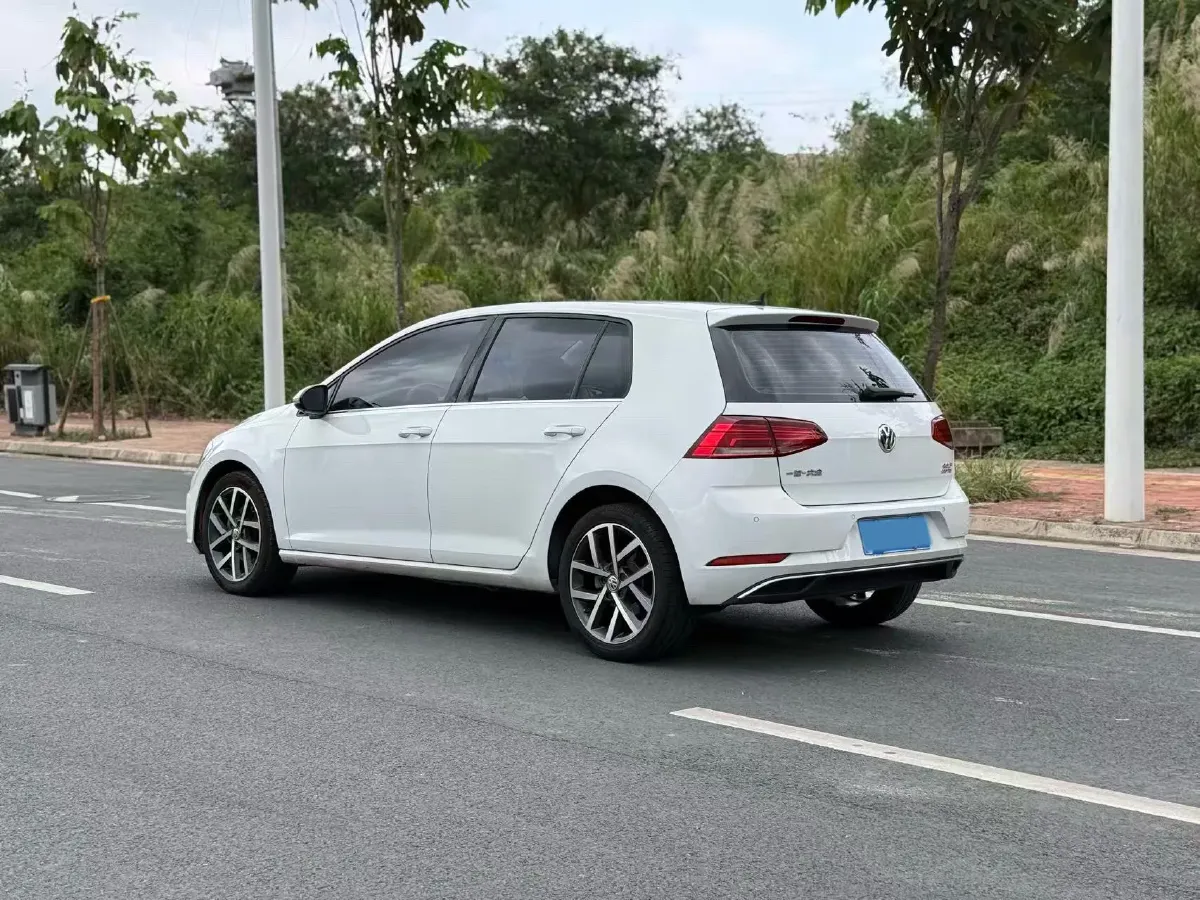 2020 Volkswagen Golf 1.4T 150HP L4 7DCT,autocango,china used car exporter,china ev exporter,chinese used car exporter,chinese used ev exporter