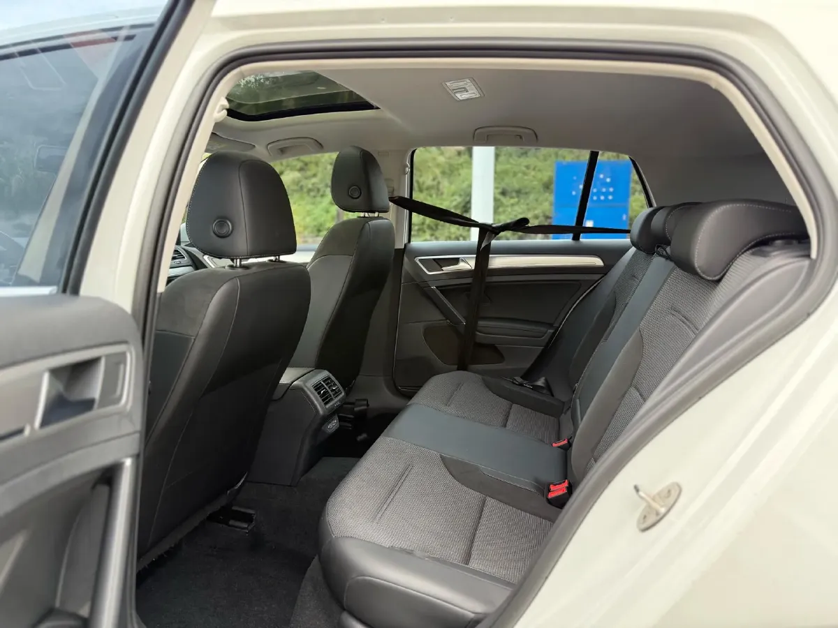 2020 Volkswagen Golf 1.4T 150HP L4 7DCT,autocango,china used car exporter,china ev exporter,chinese used car exporter,chinese used ev exporter