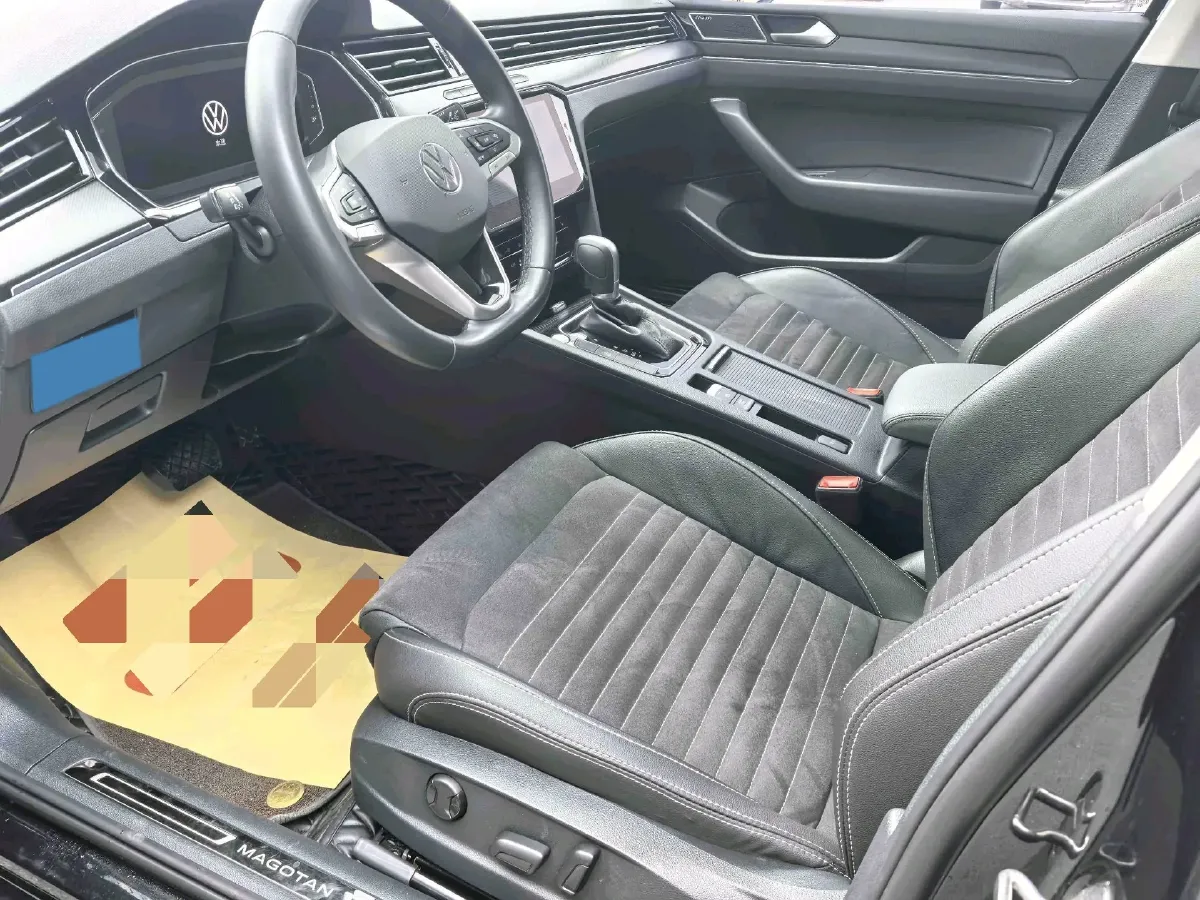 2020 Volkswagen Magotan 2.0T 186HP L4 7DCT,autocango,china used car exporter,china ev exporter,chinese used car exporter,chinese used ev exporter