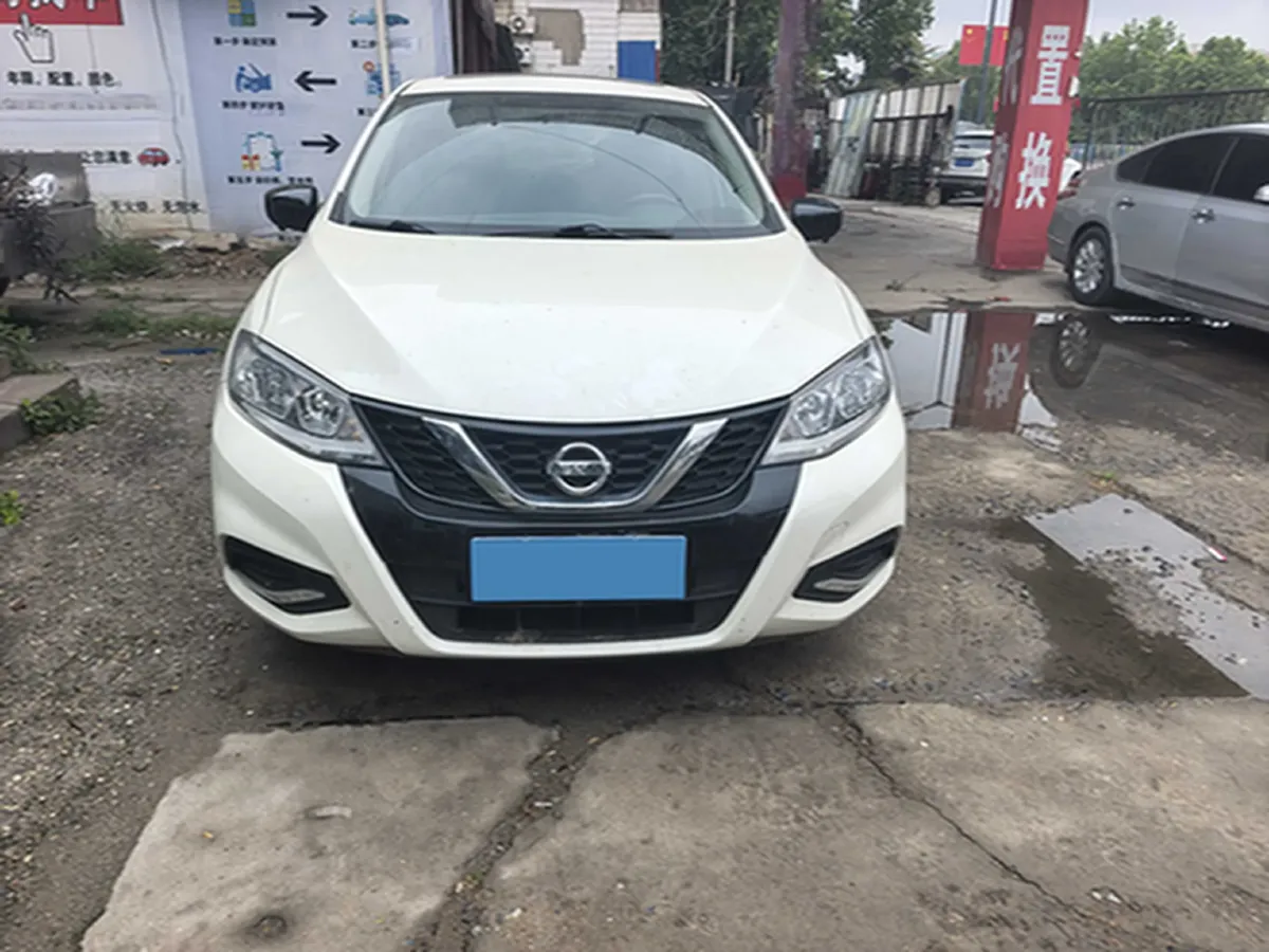 2021 Nissan Tiida 1.6L 122HP L4 CVT,autocango,china used car exporter,china ev exporter,chinese used car exporter,chinese used ev exporter