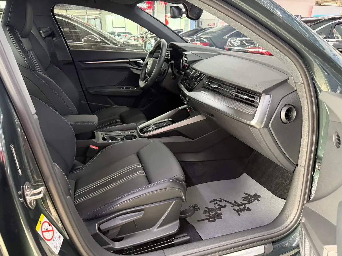 2022 Audi A3 1.4T 150HP L4 7DCT,autocango,china used car exporter,china ev exporter,chinese used car exporter,chinese used ev exporter