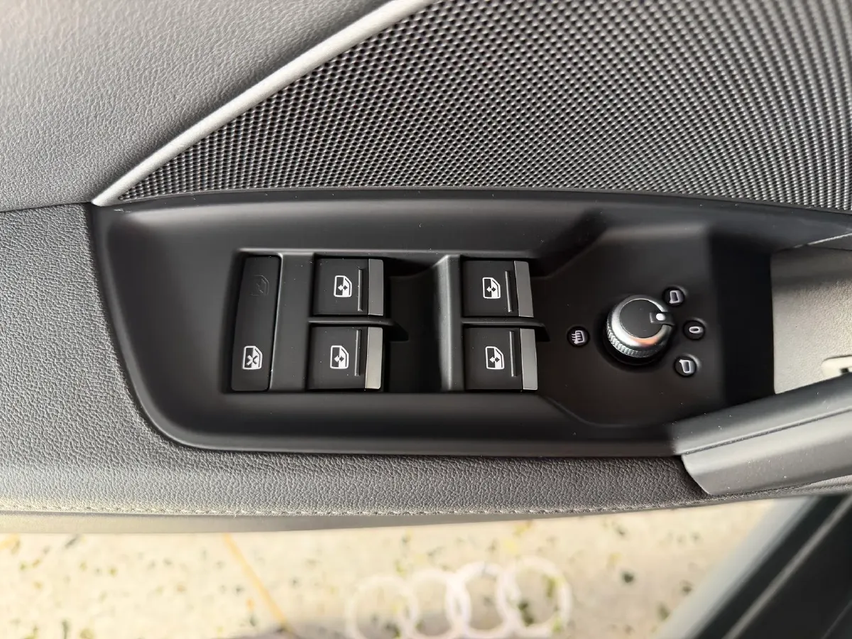 2022 Audi A3 1.4T 150HP L4 7DCT,autocango,china used car exporter,china ev exporter,chinese used car exporter,chinese used ev exporter
