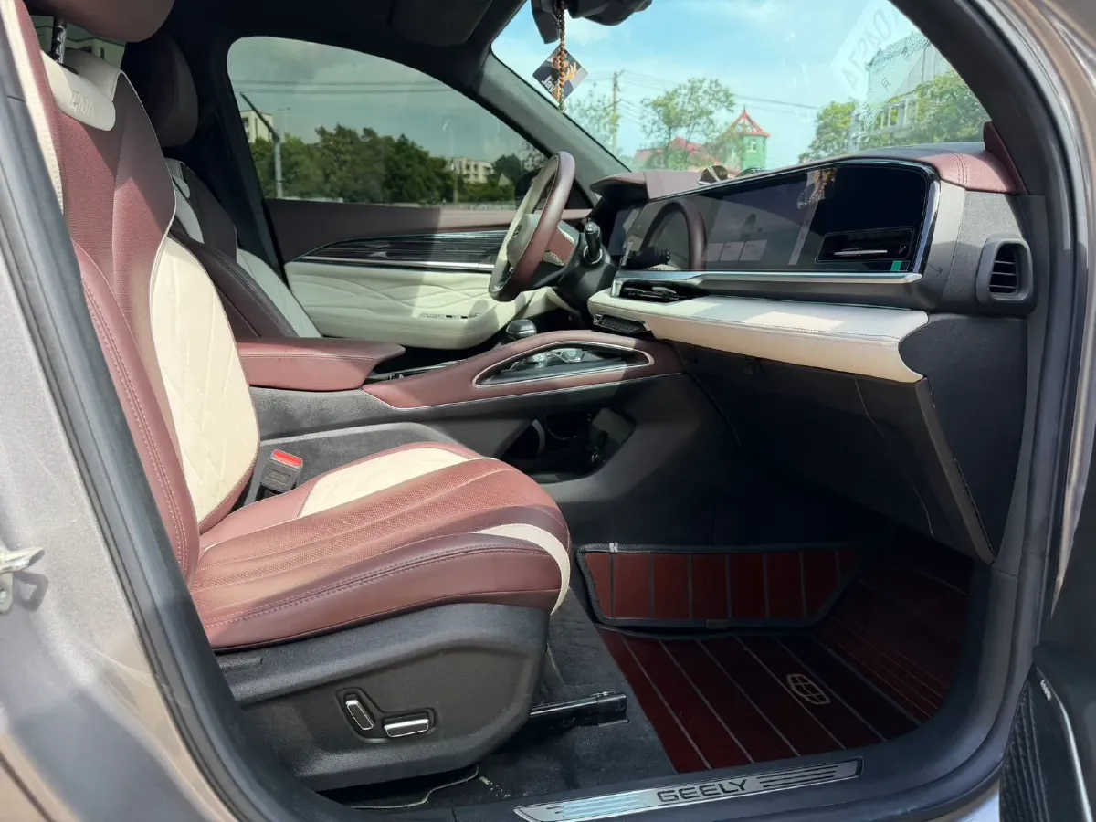 2024 Geely Monjaro 2.0T 238HP L4 8AT,autocango,china used car exporter,china ev exporter,chinese used car exporter,chinese used ev exporter