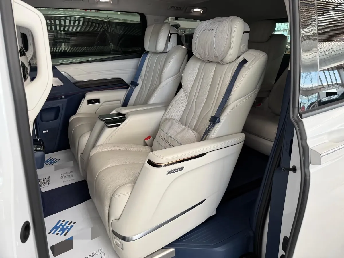 2023 Buick Century 2.0T 237HP L4 9AT,autocango,china used car exporter,china ev exporter,chinese used car exporter,chinese used ev exporter