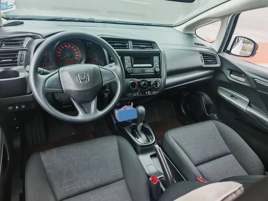 2018 Honda Fit 1.5L 131HP L4 CVT,autocango,china used car exporter,china ev exporter,chinese used car exporter,chinese used ev exporter