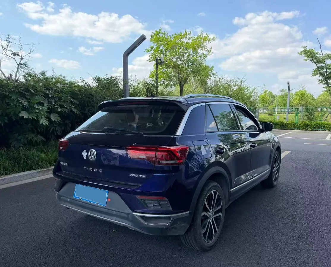 2021 Volkswagen T-Roc 1.4T 150HP L4 7DCT,autocango,china used car exporter,china ev exporter,chinese used car exporter,chinese used ev exporter