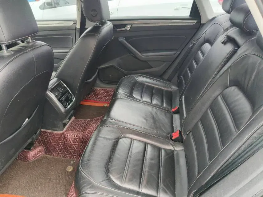 2017 Volkswagen Passat 1.8T 180HP L4 7DCT,autocango,china used car exporter,china ev exporter,chinese used car exporter,chinese used ev exporter