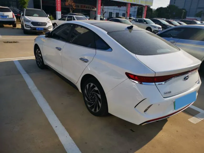 2020 Hyundai La Festa BEV 56.5KWH,autocango,china used car exporter,china ev exporter,chinese used car exporter,chinese used ev exporter