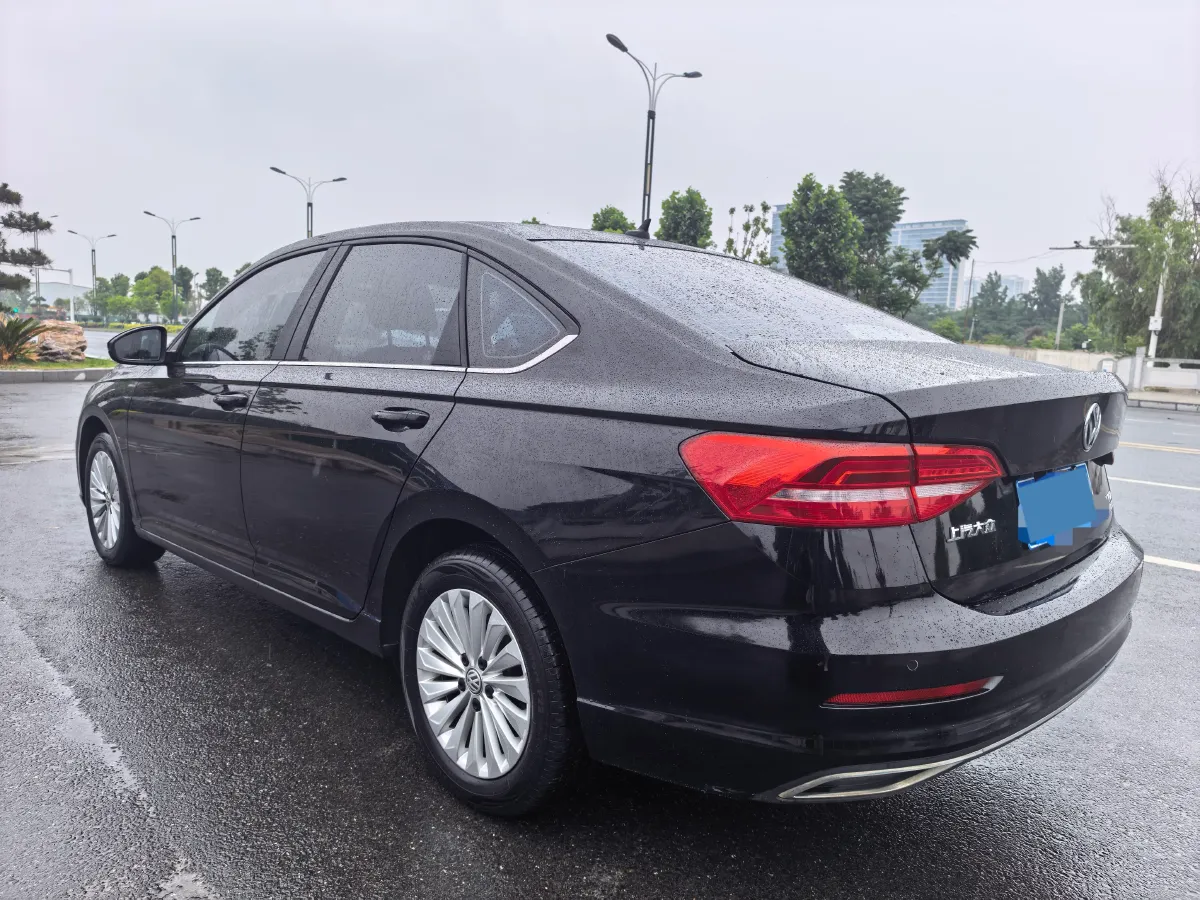 2018 Skoda Karoq 1.4T 150HP L4 7DCT,autocango,china used car exporter,china ev exporter,chinese used car exporter,chinese used ev exporter
