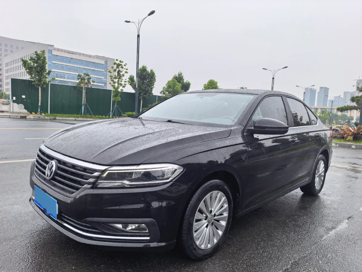 2018 Skoda Karoq 1.4T 150HP L4 7DCT,autocango,china used car exporter,china ev exporter,chinese used car exporter,chinese used ev exporter