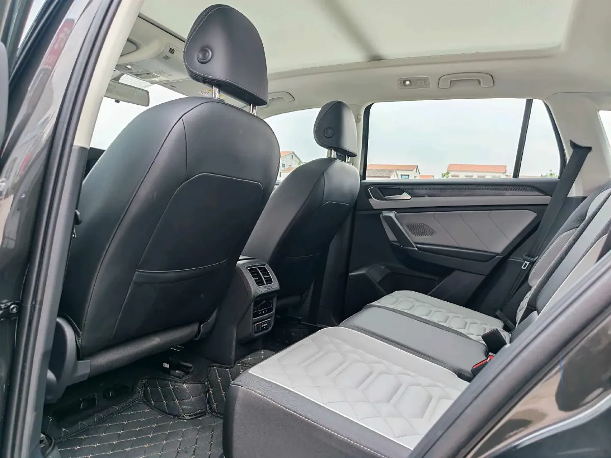 2026 Volkswagen Tayron 1.5T 160HP L4 7DCT,autocango,china used car exporter,china ev exporter,chinese used car exporter,chinese used ev exporter
