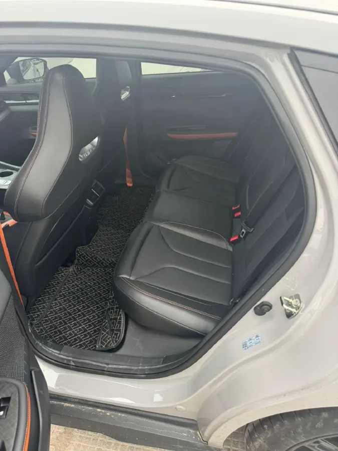 2023 ChangAn UNI-V 1.5T 188HP L4 7DCT,autocango,china used car exporter,china ev exporter,chinese used car exporter,chinese used ev exporter