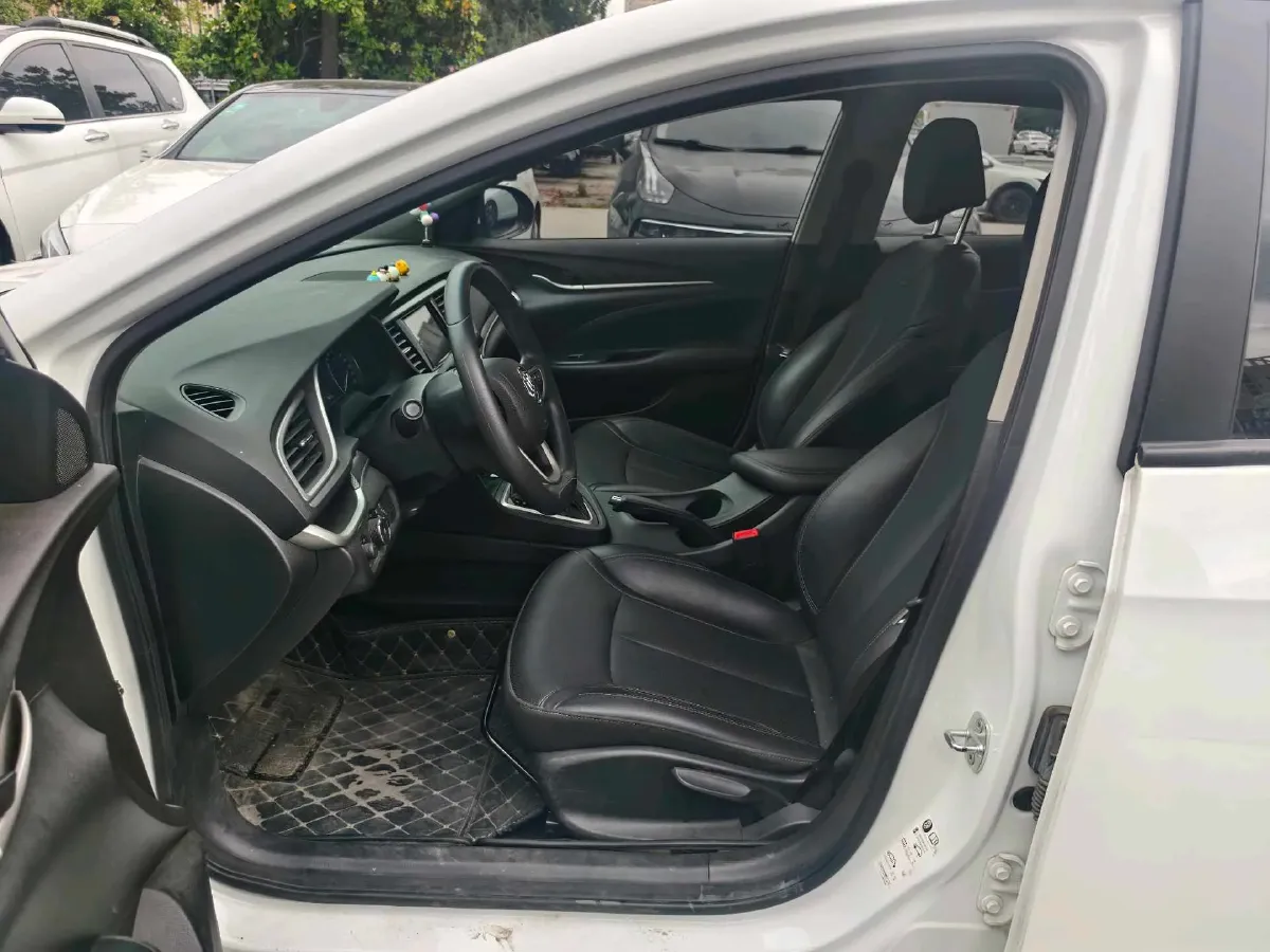 2021 Buick Excelle 1.5L 113HP L4 6AT,autocango,china used car exporter,china ev exporter,chinese used car exporter,chinese used ev exporter