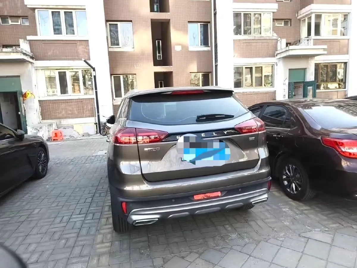 2022 Geely Azkarra 1.8T 184HP L4 7DCT,autocango,china used car exporter,china ev exporter,chinese used car exporter,chinese used ev exporter
