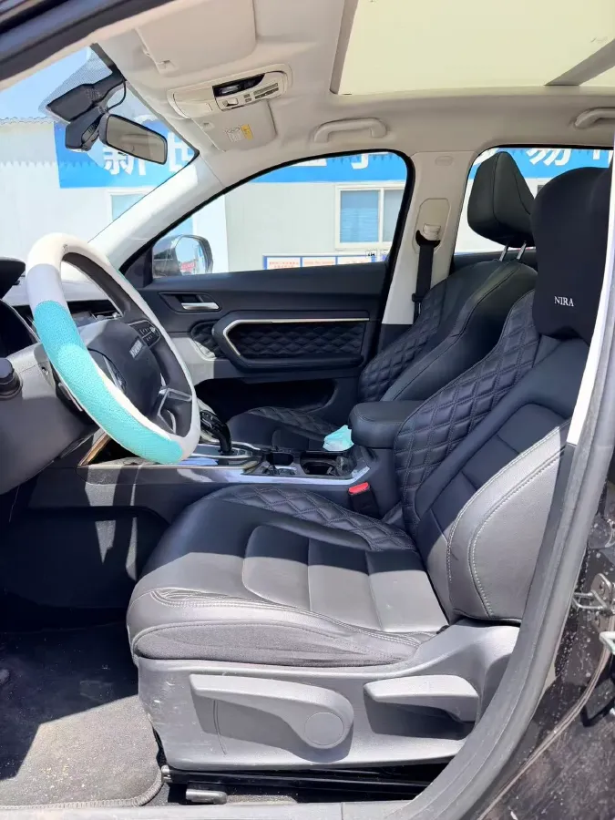 2020 Haval H6 1.5T 169HP L4 7DCT,autocango,china used car exporter,china ev exporter,chinese used car exporter,chinese used ev exporter