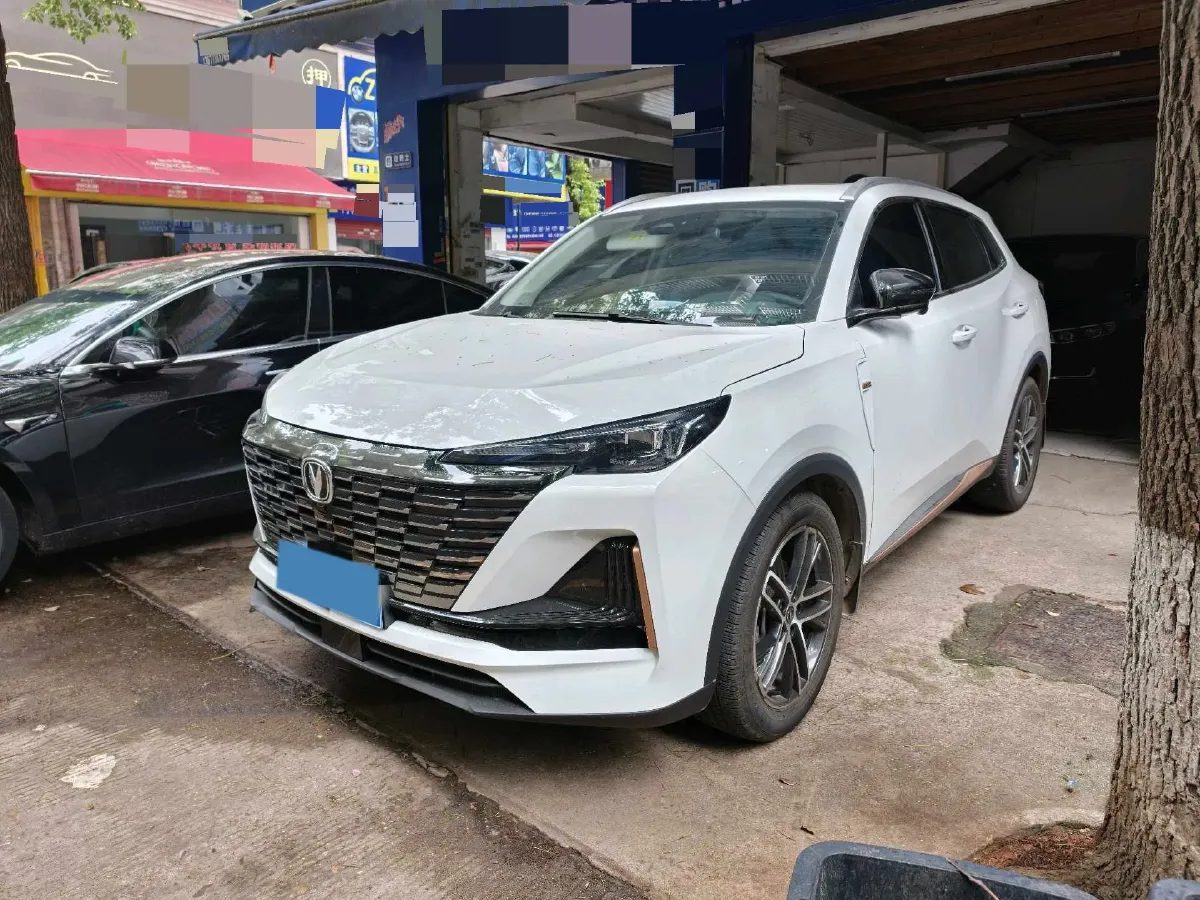 2022 ChangAn CS55 Plus 1.5T 188HP L4 7DCT,autocango,china used car exporter,china ev exporter,chinese used car exporter,chinese used ev exporter