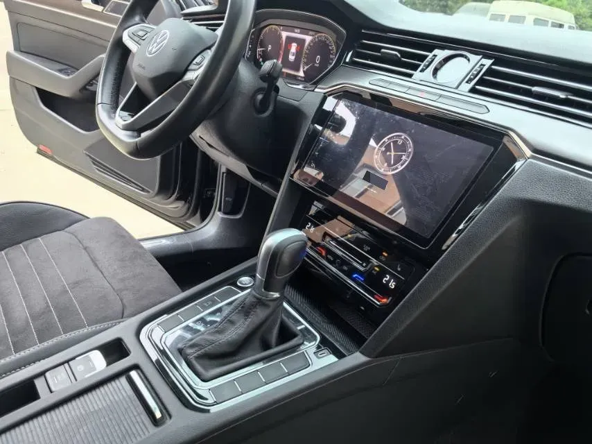 2020 Volkswagen Magotan 2.0T 186HP L4 7DCT,autocango,china used car exporter,china ev exporter,chinese used car exporter,chinese used ev exporter